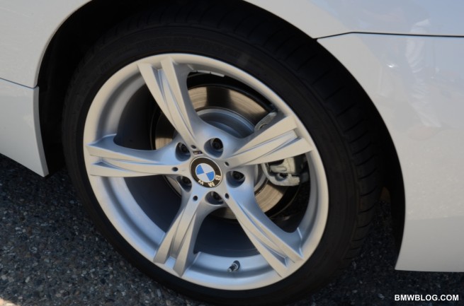 2012-bmw-z4-sdrive28i-68