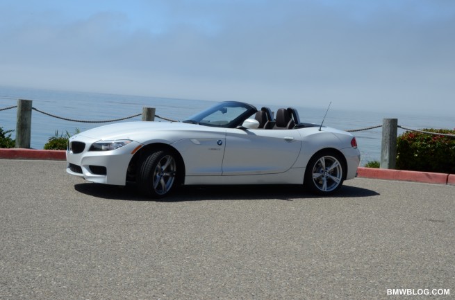 [Immagine: 2012-bmw-z4-sdrive28i-99-655x433.jpg]