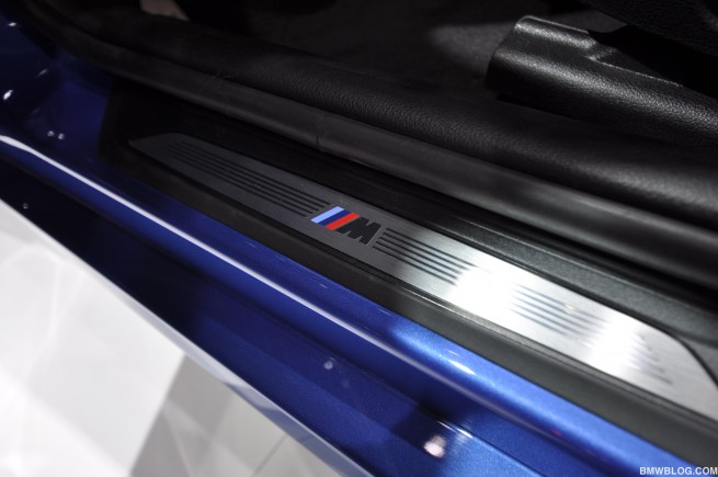 2012-detroit-auto-show--175