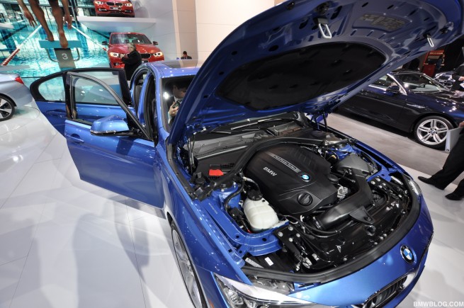 2012-detroit-auto-show--203