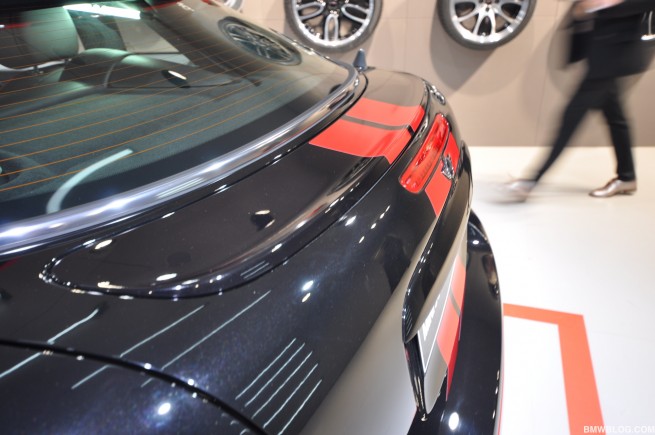 2012-detroit-auto-show--238
