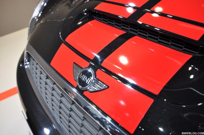 2012-detroit-auto-show--244