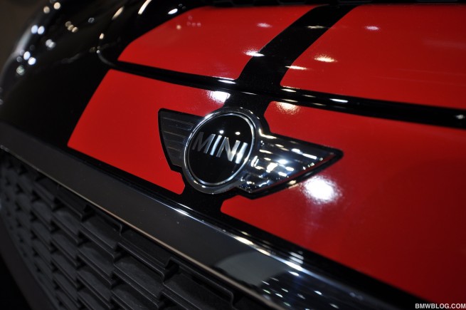 2012-detroit-auto-show--245