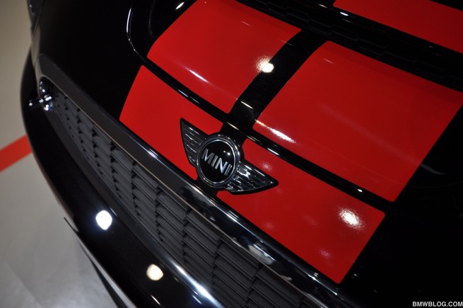 2012-detroit-auto-show--247