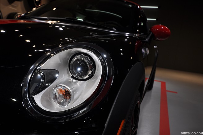2012-detroit-auto-show--248