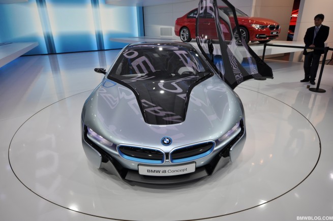 2012-detroit-auto-show--26