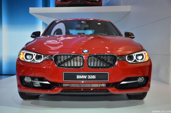 2012-detroit-auto-show-bmw-13 2012 Detroit Auto Show: Whats NEW on BMWs 2012 3 Series?