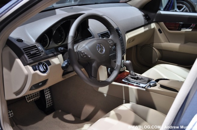 2012-mercedes-c-class-9