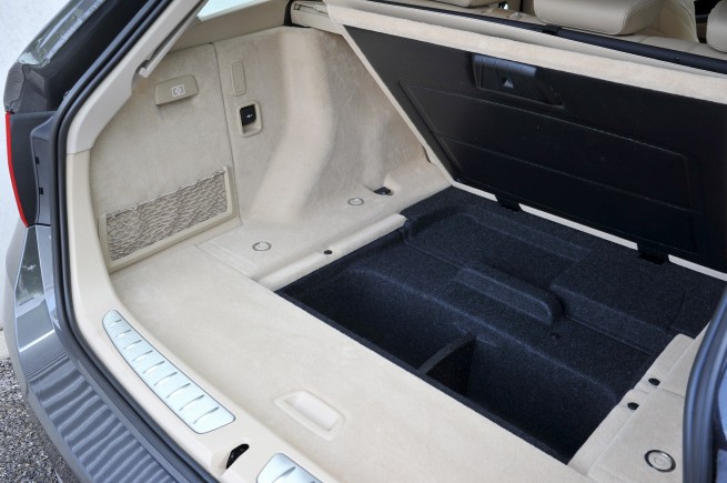2013-bmw-3-series-touring-03