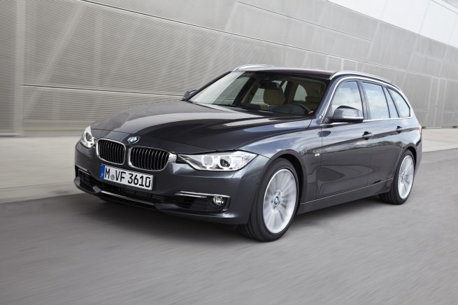 2013-bmw-3-series-touring-107