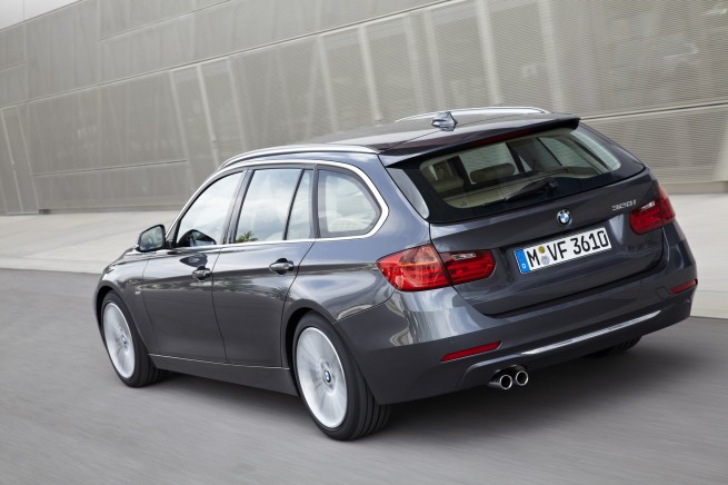 2013-bmw-3-series-touring-109