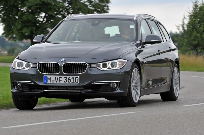 2013-bmw-3-series-touring-135