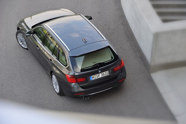 2013-bmw-3-series-touring-177