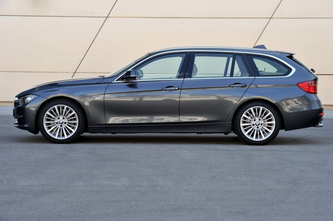 2013-bmw-3-series-touring-189