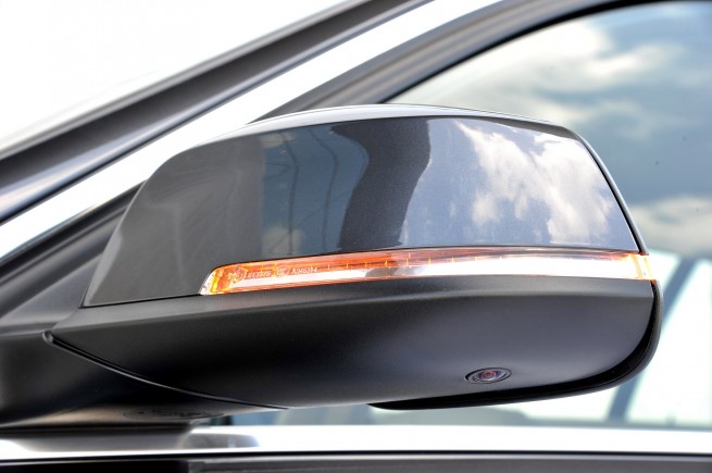 2013-bmw-3-series-touring-213