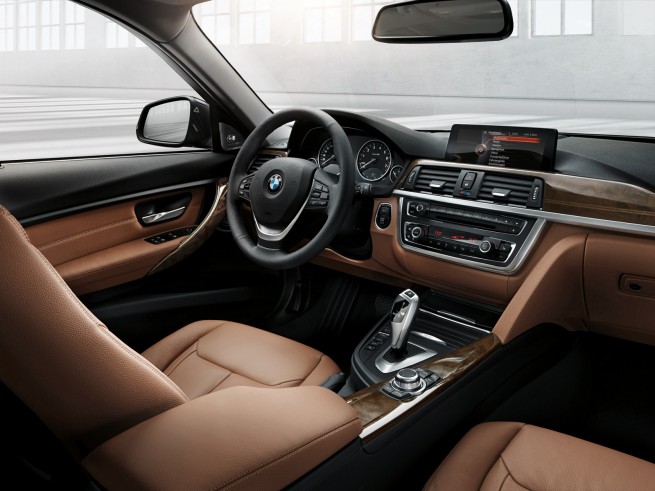 2013-bmw-3-series-touring-25