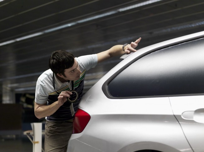2013-bmw-3-series-touring-39