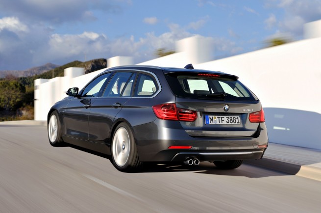 2013-bmw-3-series-touring-58