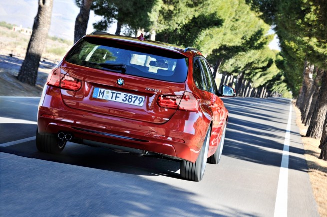2013-bmw-3-series-touring-63
