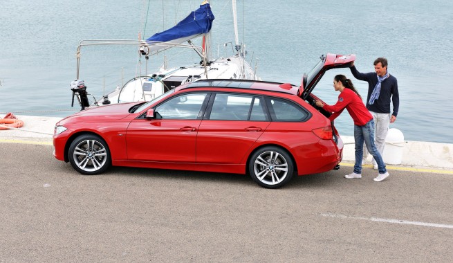 2013-bmw-3-series-touring-68