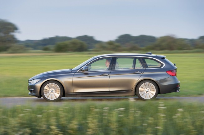 2013-bmw-3-series-touring-79