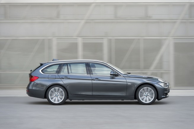 2013-bmw-3-series-touring-95