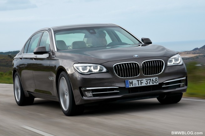 2013-bmw-7-series-08