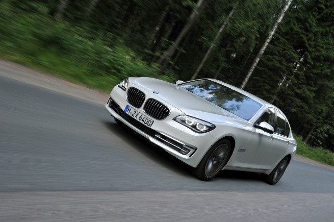 2013-bmw-7-series-40