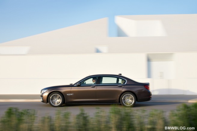 2013-bmw-7-series-56
