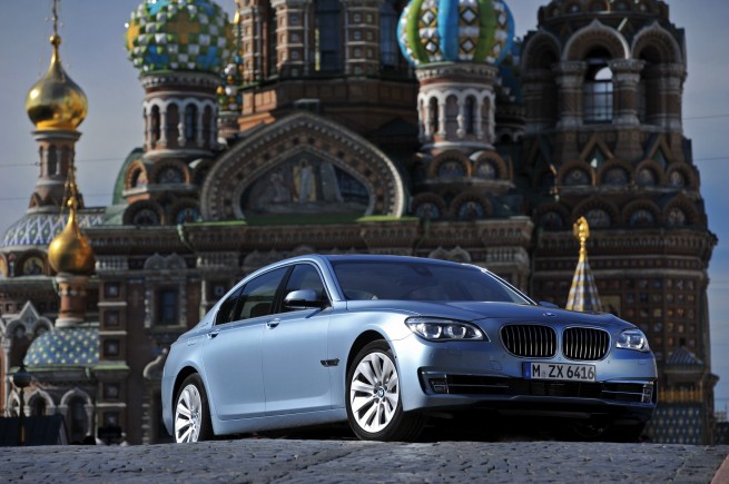 2013-bmw-7-series-hybrid-04