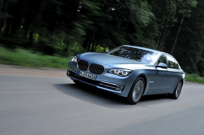 2013-bmw-7-series-hybrid-06