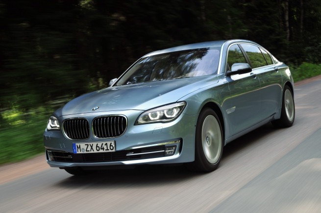 2013-bmw-7-series-hybrid-10