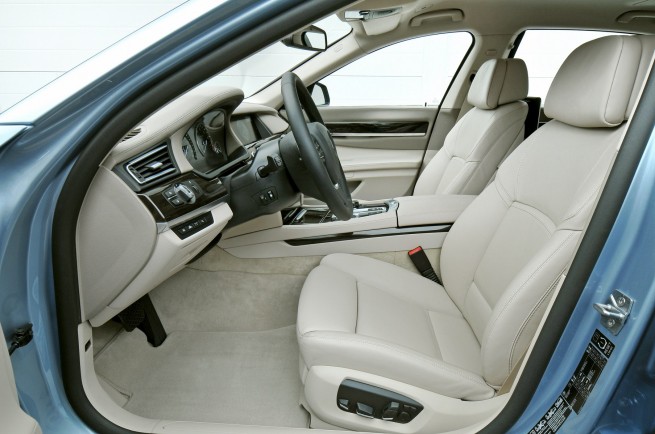 2013-bmw-7-series-hybrid-18