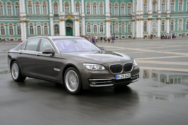 2013-bmw-7-series-long-wheelbase-08