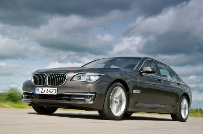2013-bmw-7-series-long-wheelbase-58