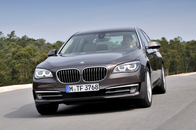2013-bmw-7-series-long-wheelbase-exterior-32
