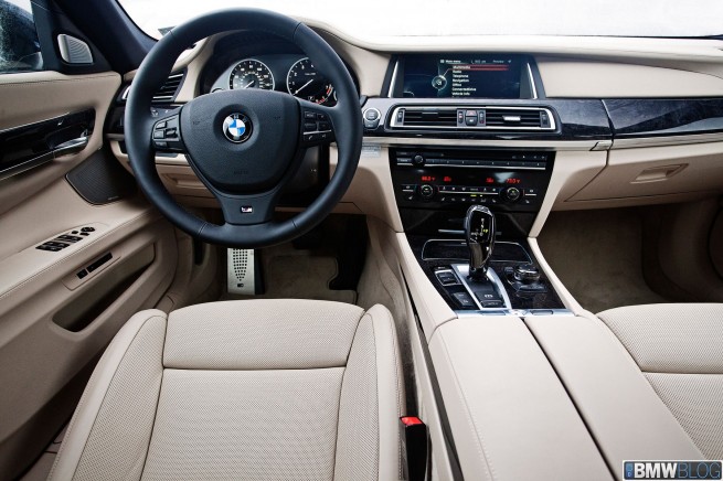 2013-bmw-760Li--09