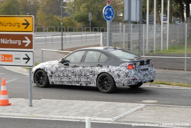 2013-bmw-m3--05
