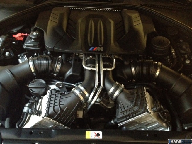 2013-bmw-m5-06