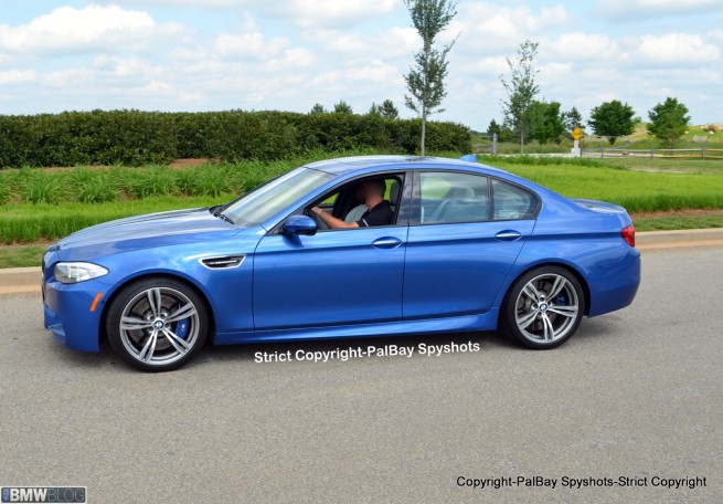 2013-bmw-m5-performance-center--07