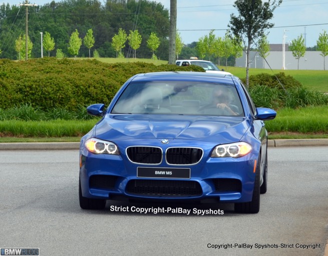 2013-bmw-m5-performance-center--09
