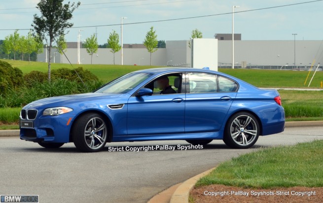 2013-bmw-m5-performance-center--10