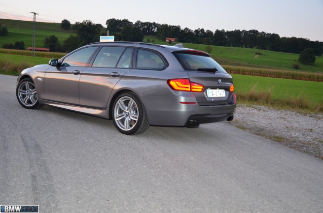 2013-bmw-m550d-touring-11