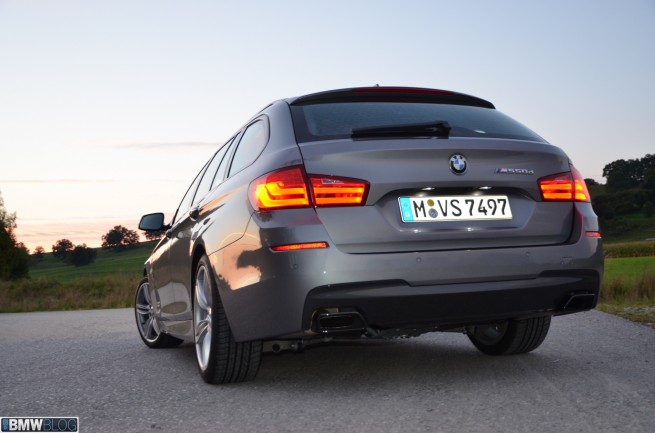 2013-bmw-m550d-touring-14