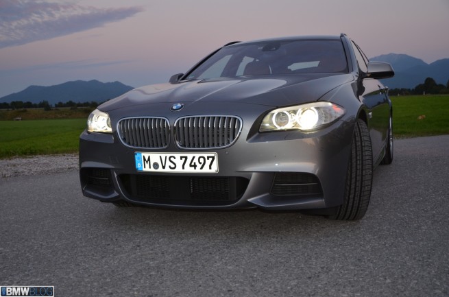 2013-bmw-m550d-touring-23