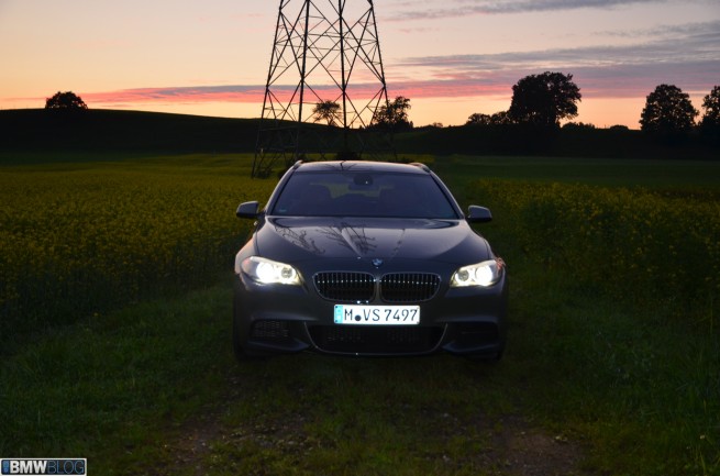 2013-bmw-m550d-touring-42