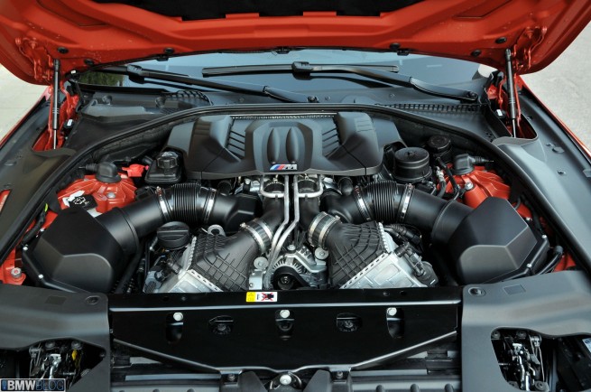 2013-bmw-m6-coupe-gallery-51