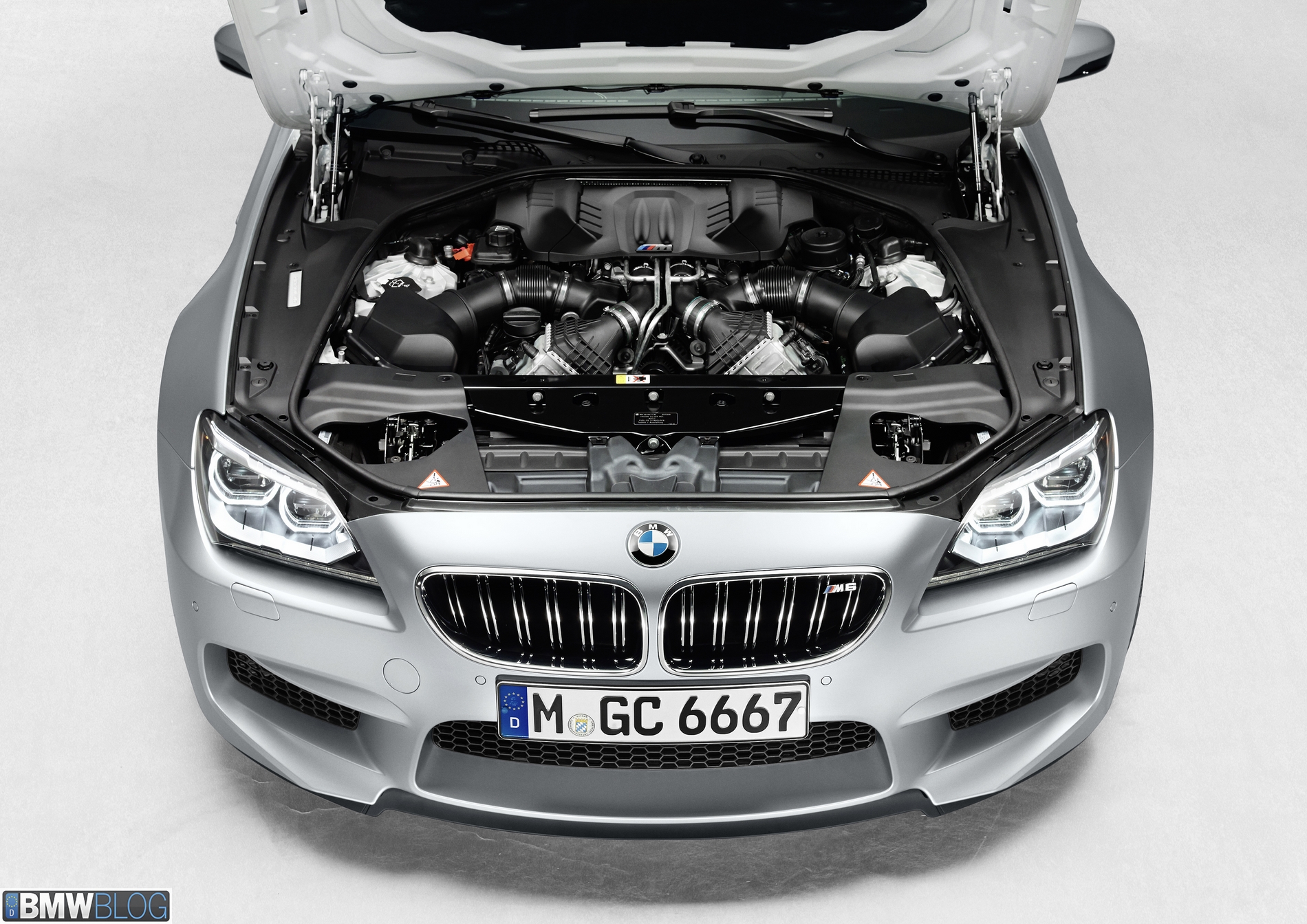Coupe  on World Premiere  Bmw M6 Gran Coupe