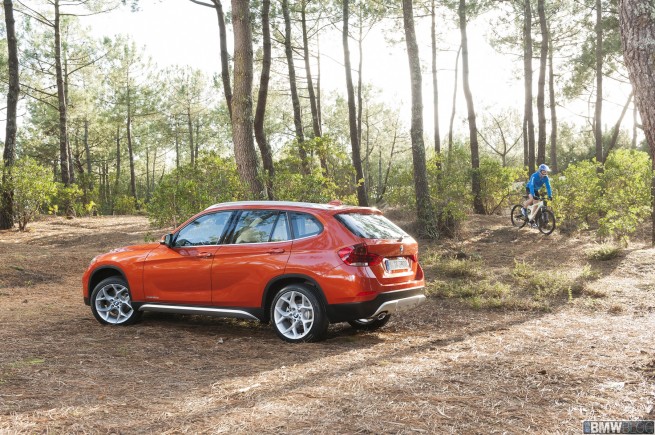 2013-bmw-x1-02