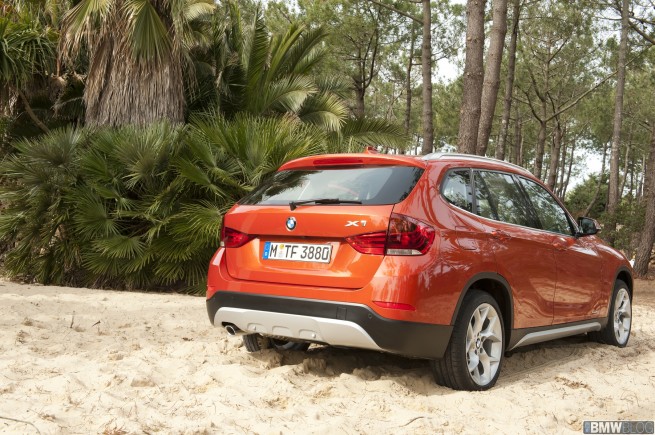 2013-bmw-x1-10
